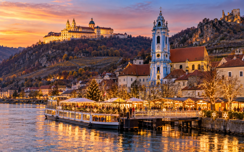 ZLATNA JESEN I ŠAPAT ADVENTA U DOLINI WACHAU: Göttweig -Dürnstein – Melk